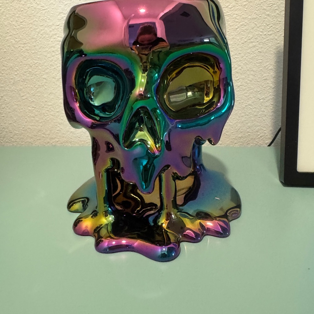 Bath & Body Works Multicolor Iridescent Skull Candle Holder